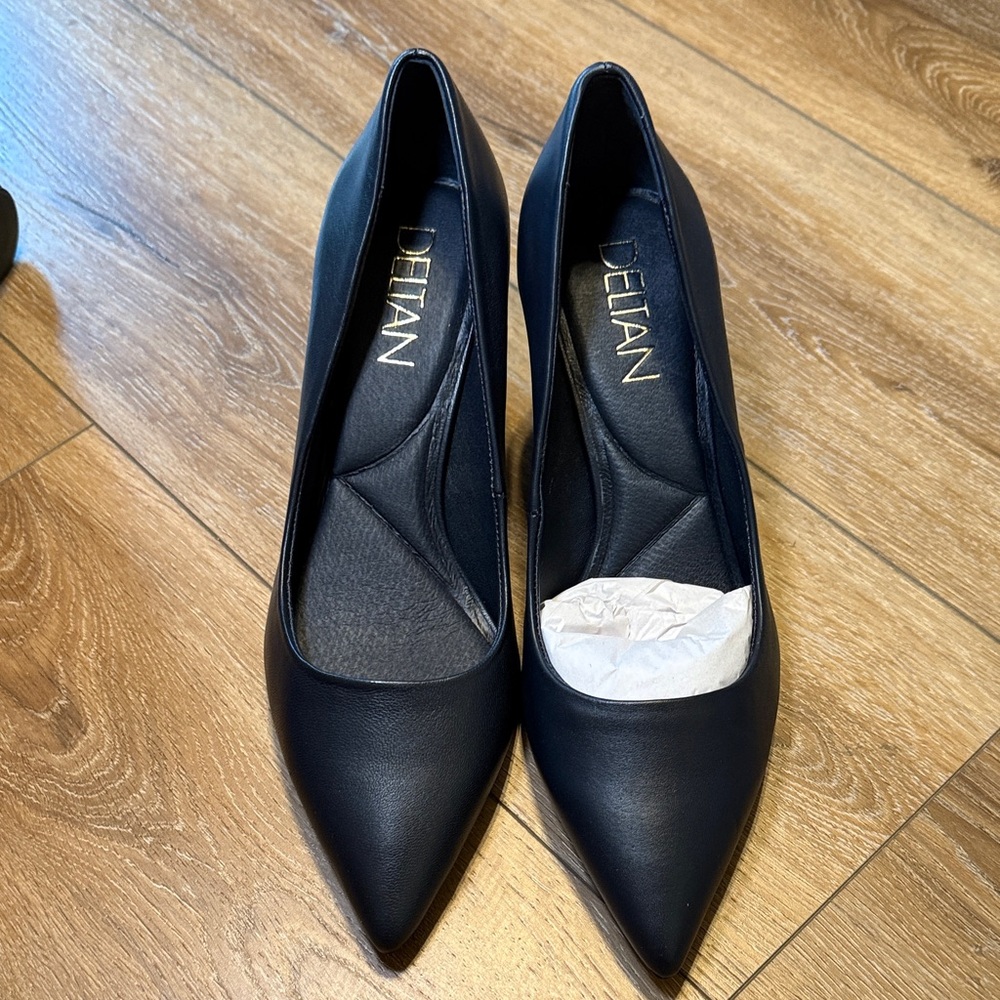 Delan Women's Elegant Dark Navy Heels